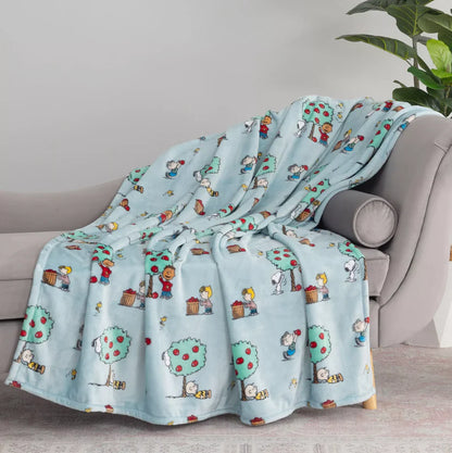 Peanuts Harvest Plush Throw Blanket